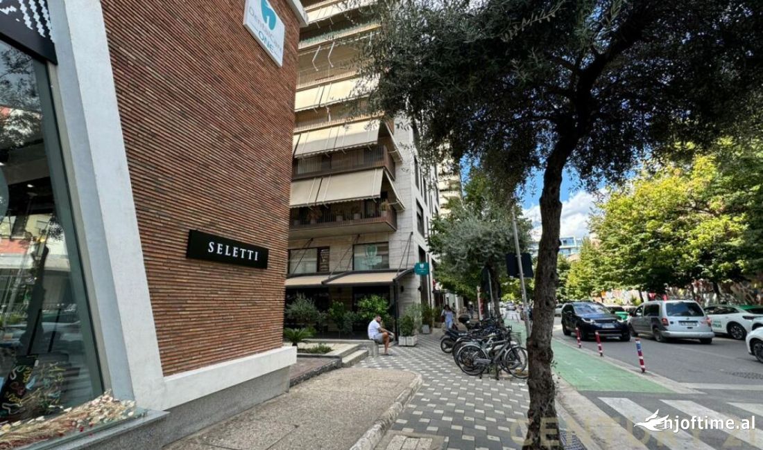 Ambjent Komercial me Qira tek GARDA!!!!