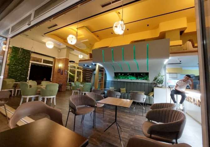 Jepet me qera Lokal me Sip 100m2, 10