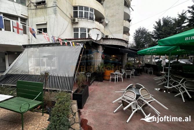 Ambiente Commerciale in Vendita 2+1 a Tirana - 150,000 Euro