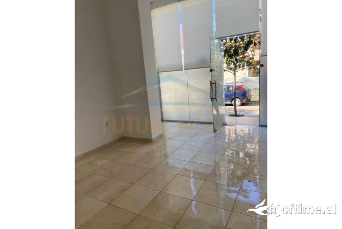 Business Property in Sale 1+1 in Tirana - 60,000 Euro