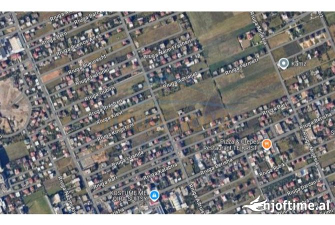 Shitet, Tokë, Rruga Miqësia, Kamzë.