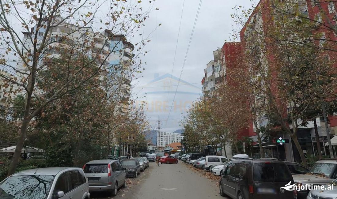 Shitet, Ambient Biznesi, Don Bosko, Tirane