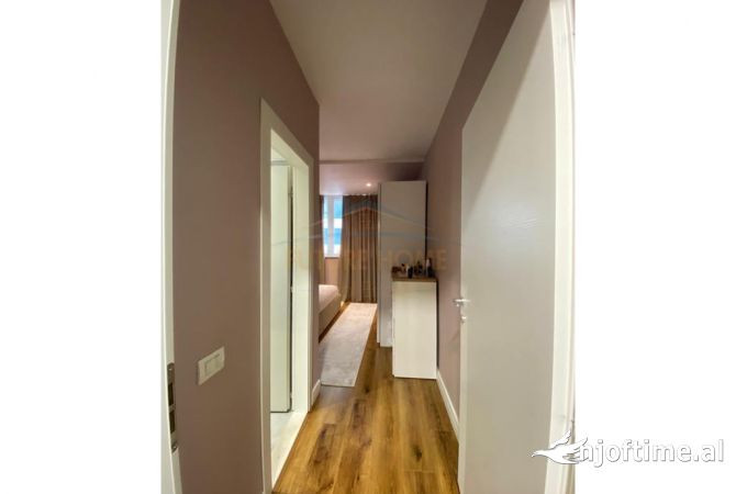 Appartamento in vendita a Tirana 3+1, Arredato