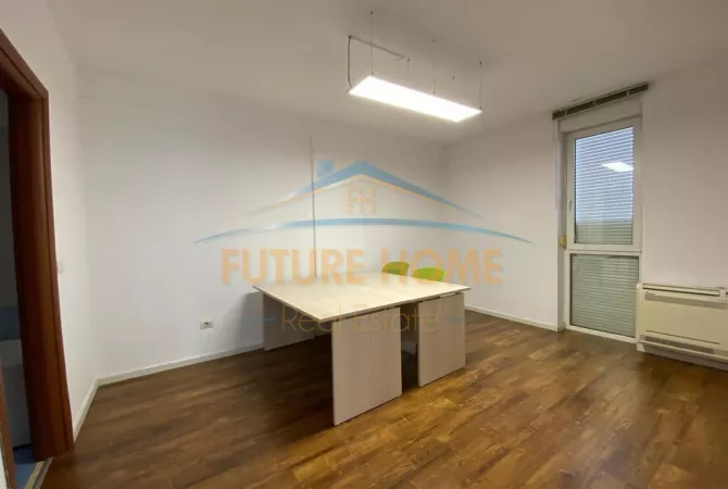 Apartment for rent in Tirana 3+1, In Part