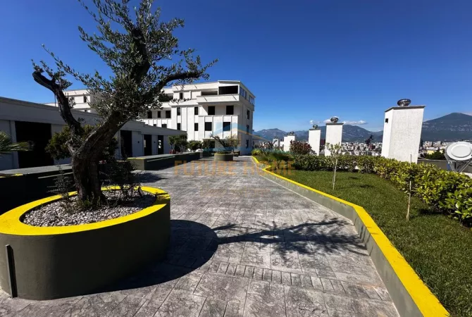 Appartamento in vendita a Tirana 1+1, Vuoto