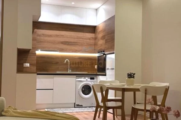 Appartamento in vendita a Tirana 1+1, Arredato