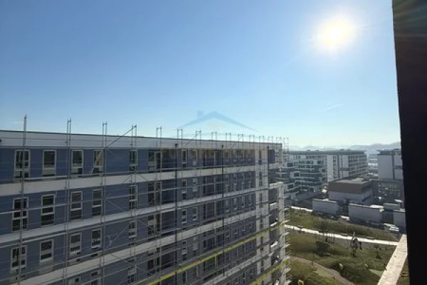 Appartamento in vendita a Tirana 2+1, Vuoto