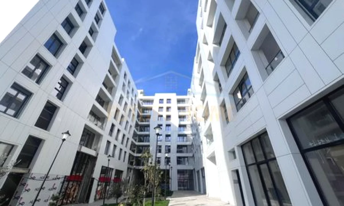 Appartamento in vendita a Tirana 2+1, Vuoto