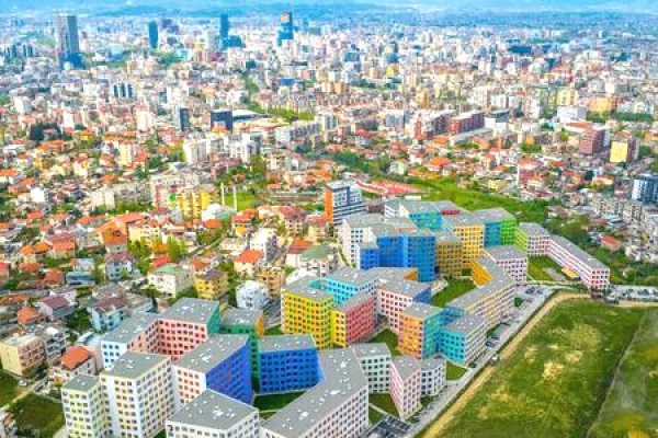 Shitet, Apartament 1+1, Kompleksi Mangalem, Tiranë.