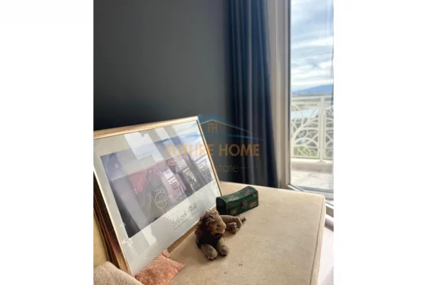 Villa di lusso in vendita a Tirana 4+1, Arredato