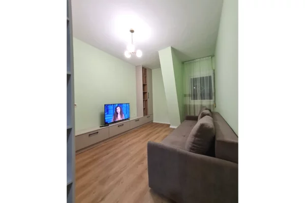 Appartamento in vendita a Tirana 2+1, Arredato