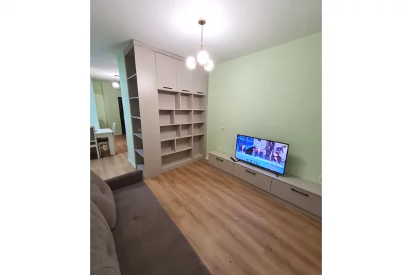 Appartamento in vendita a Tirana 2+1, Arredato