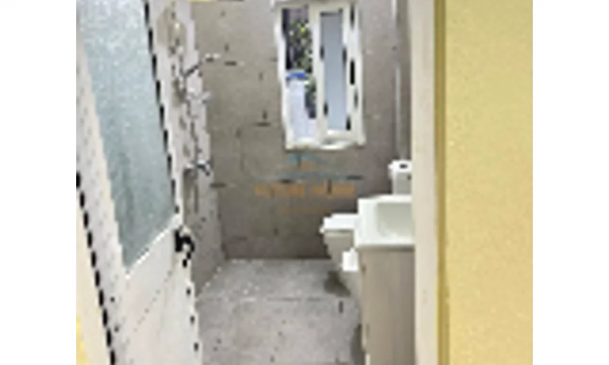 Appartamento in vendita a Tirana 1+1, Vuoto