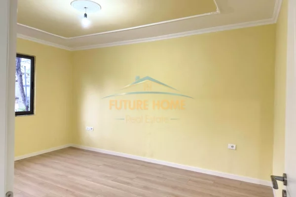 Appartamento in vendita a Tirana 1+1, Vuoto