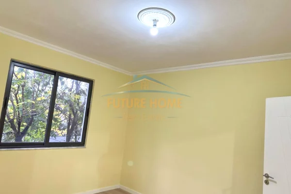 Appartamento in vendita a Tirana 1+1, Vuoto