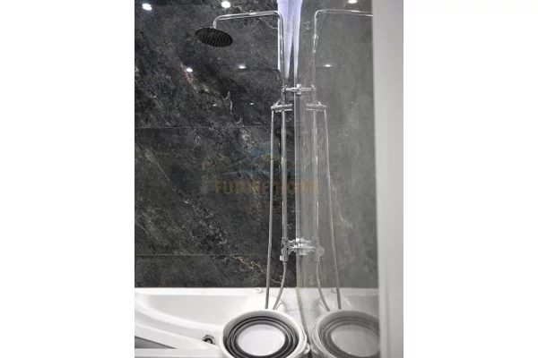 Appartamento in vendita a Tirana 2+1, Arredato