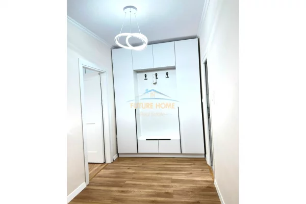 Appartamento in vendita a Tirana 1+1, Arredato