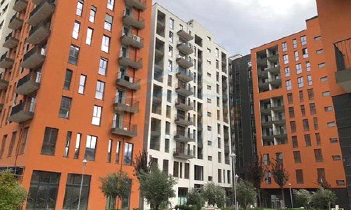 Appartamento in vendita a Tirana 2+1, Arredato