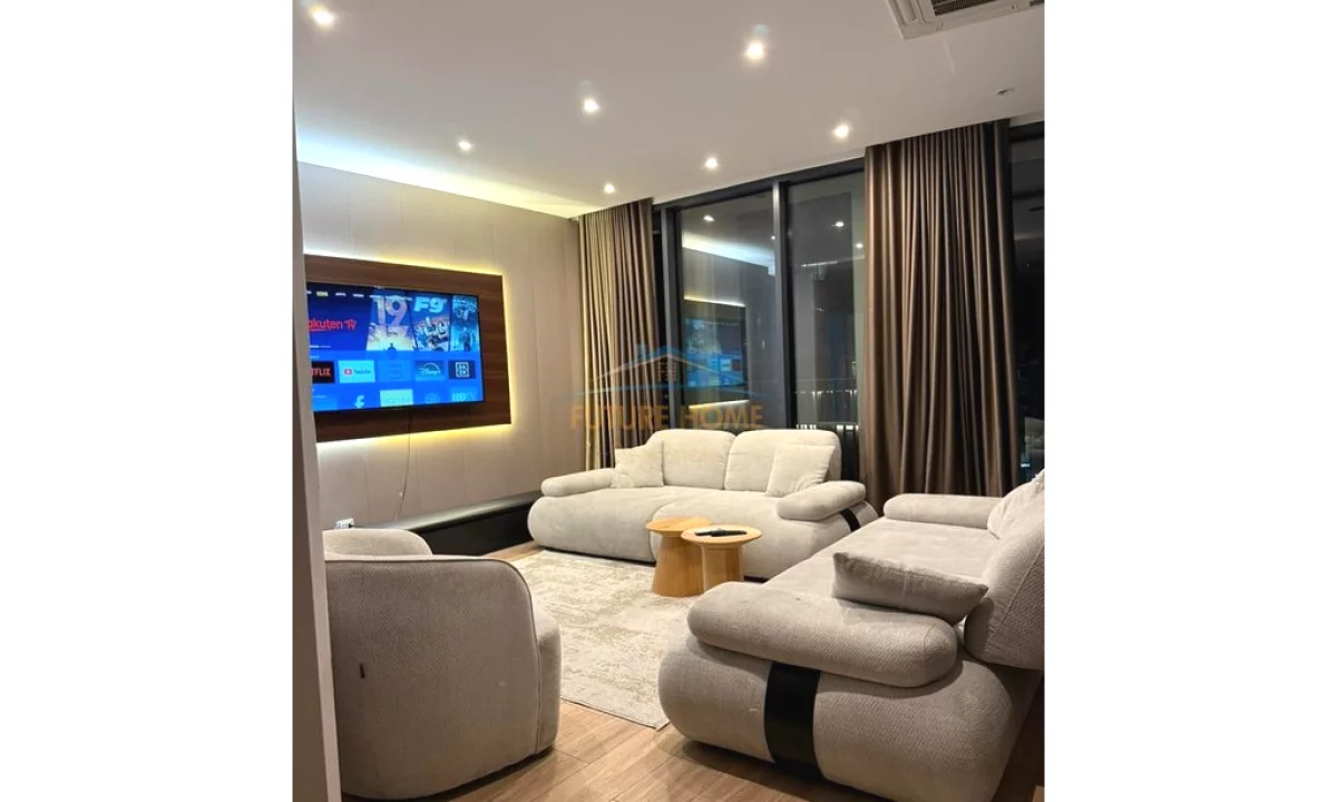 Appartamento in vendita a Tirana 2+1, Arredato