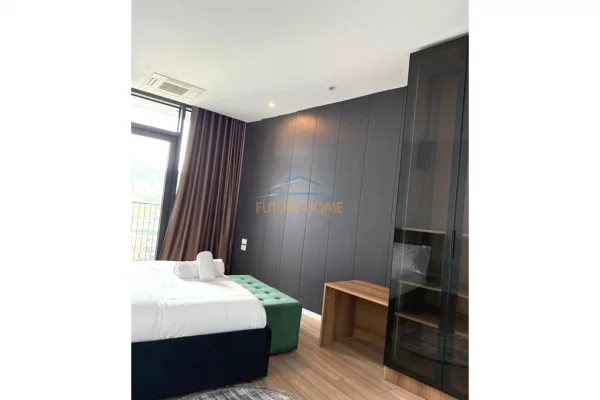 Appartamento in vendita a Tirana 2+1, Arredato