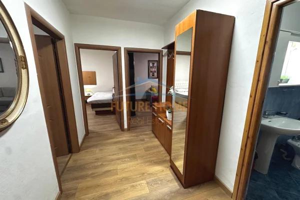 Appartamento in vendita a Tirana 2+1, Arredato