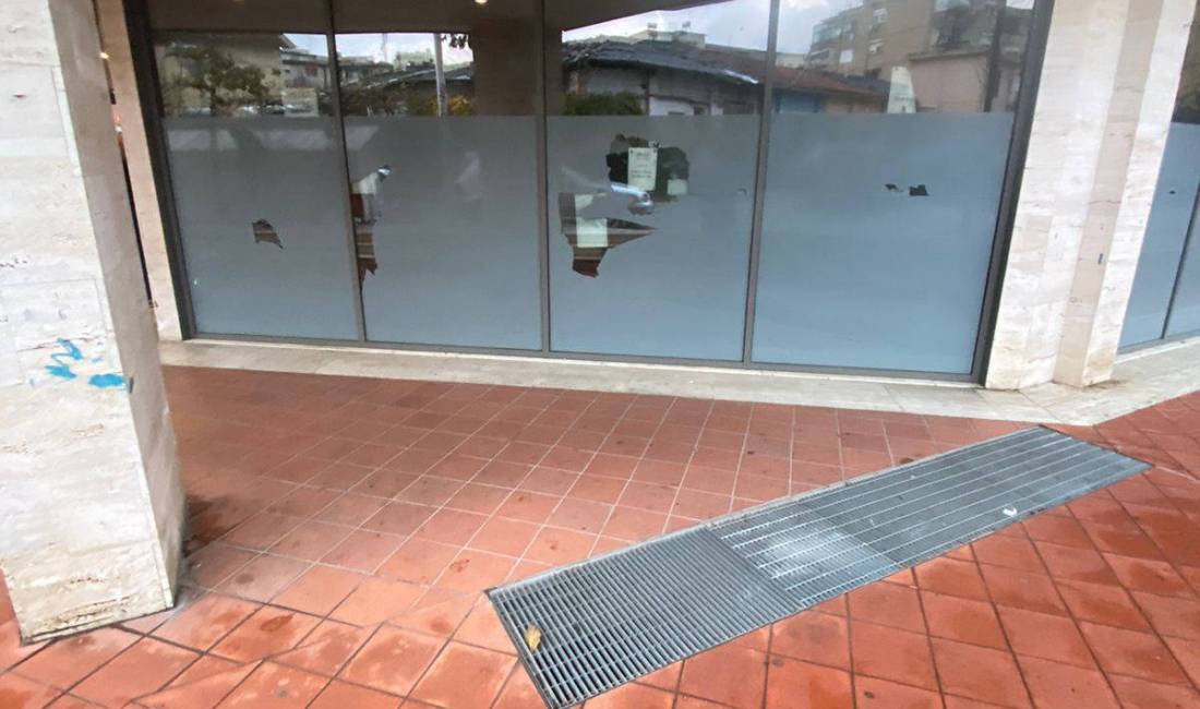 SHITET, AMBIENT BIZNESI, KOMPLESI ORION, TIRANE, TT 534