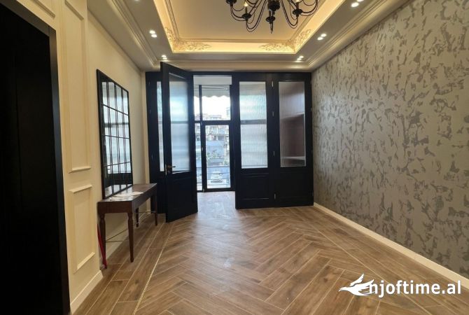 Business Property in Sale 1+1 in Tirana - 266,500 Euro