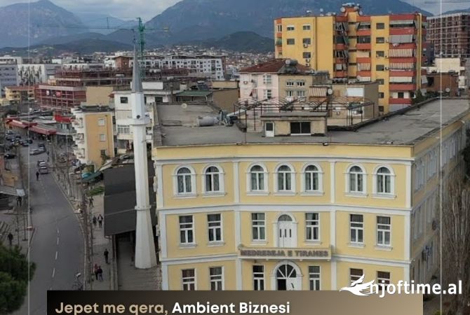Business Property for Rent 1+1 in Tirana - 2,500 Euro