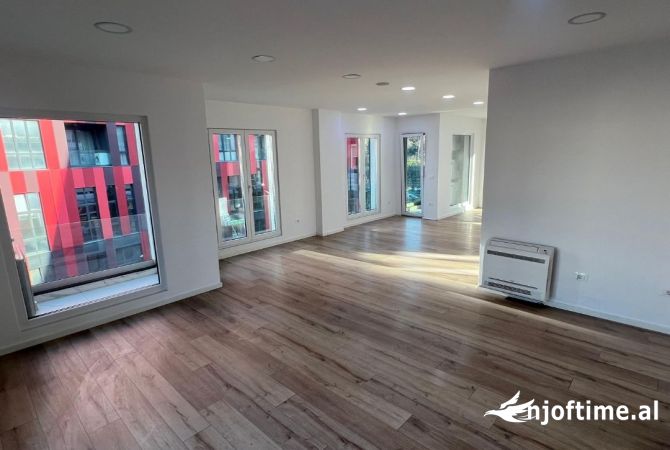 Business Property for Rent 3+1 in Tirana - 2,300 Euro