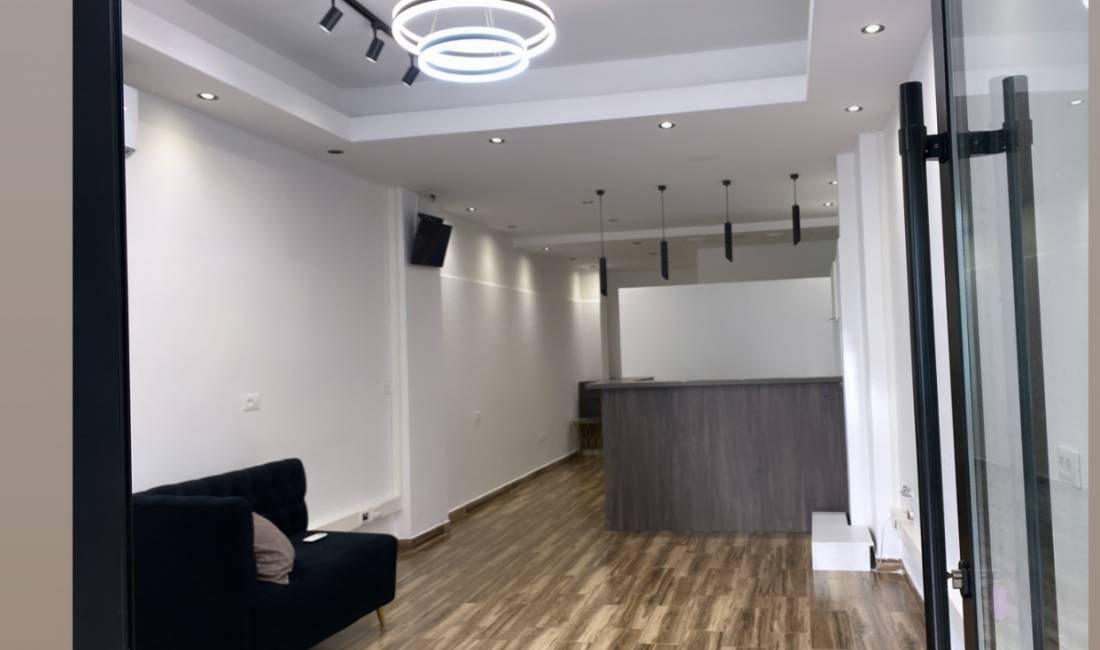 Jepet me qera ambjent biznesi 