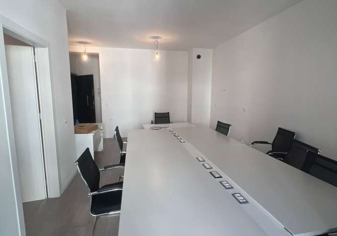 Ambient biznesi me qera 1+1 ne Tirane - 500 Euro