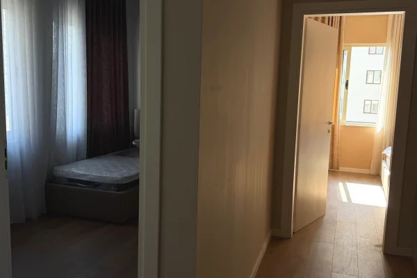 Shtepi me qera Apartament ne Tirane, 2+1, Mobilimi E mobiluar, Pagesa 600  Euro.