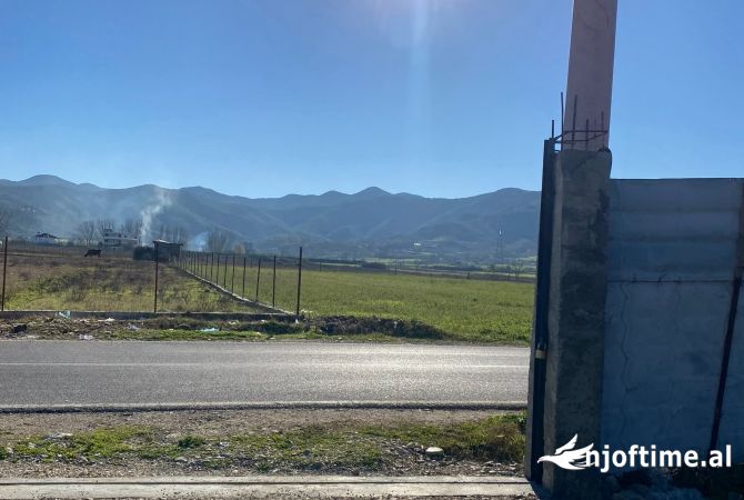 Toke ne shitje ne Fortuzaj