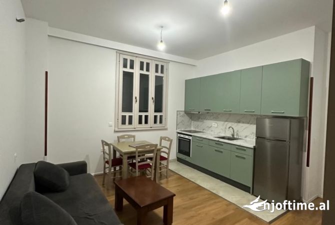 Apartament 1+1 me qira ne kombinat