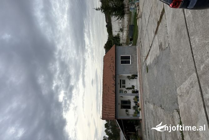 Shtepi private me qira ne Prsuh