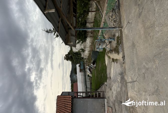 Shtepi private me qira ne Prsuh