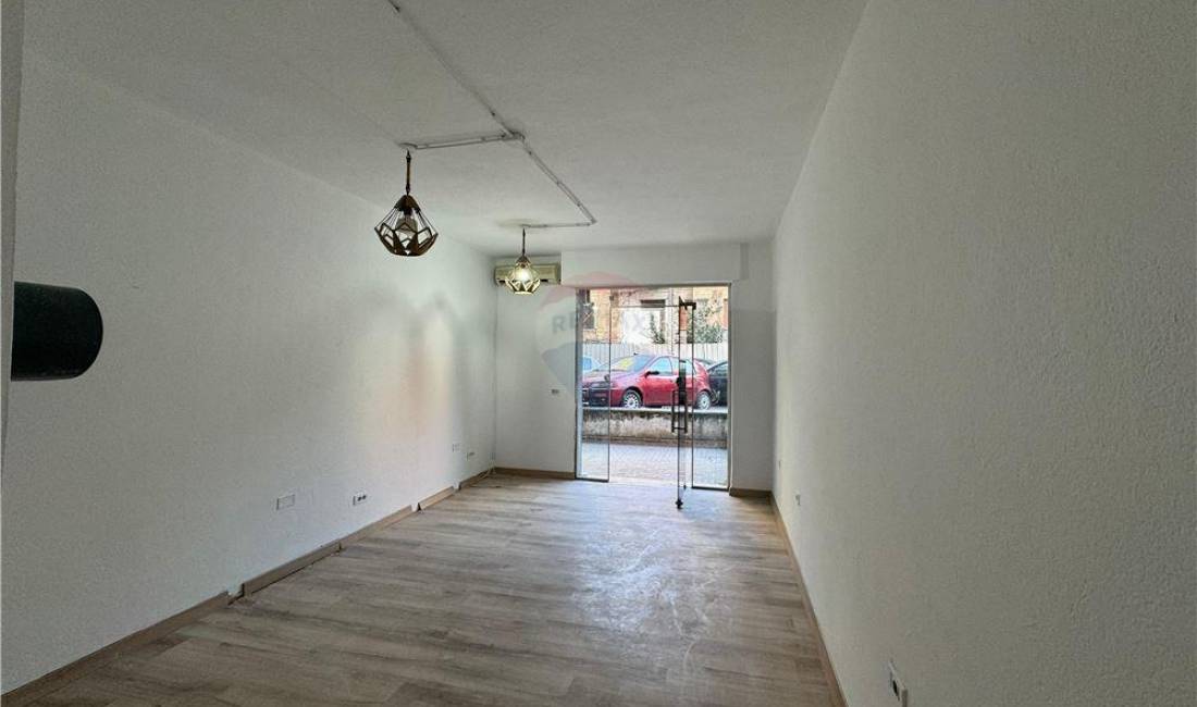 OKAZION !!! Ambjet biznesi per shitje ne Bllok ! 