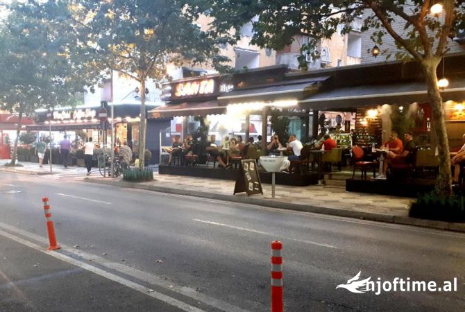 Okazion !!|!Ambjent per shitje tek Myslym Shyri !