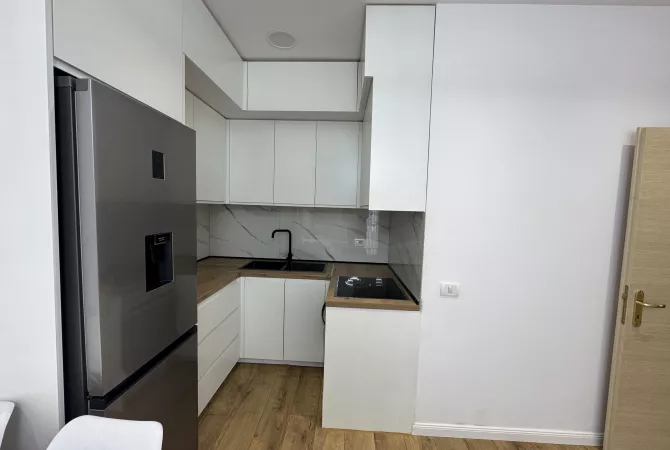 Shtepi ne shitje Apartament ne Tirane, 1+1, Mobilimi E mobiluar, Pagesa 144,900  Euro.
