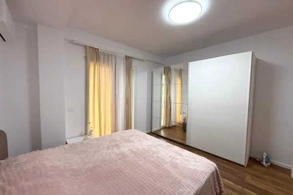 Shtepi me qera Apartament ne Tirane, 1+1, Mobilimi E mobiluar, Pagesa 550  Euro.