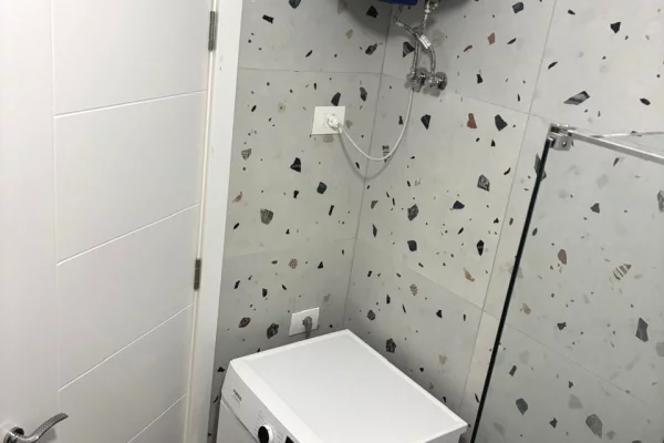 Shtepi me qera Apartament ne Tirane, 1+1, Mobilimi E mobiluar, Pagesa 55,000  Leke.