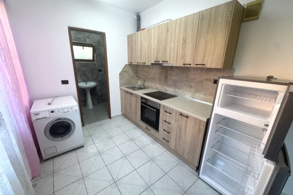 Apartament 1+1 per qira ne Laprakeee!