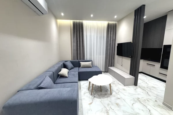 Apartament luksoz 1+1 per qira tek Kopshti Zoologjik !