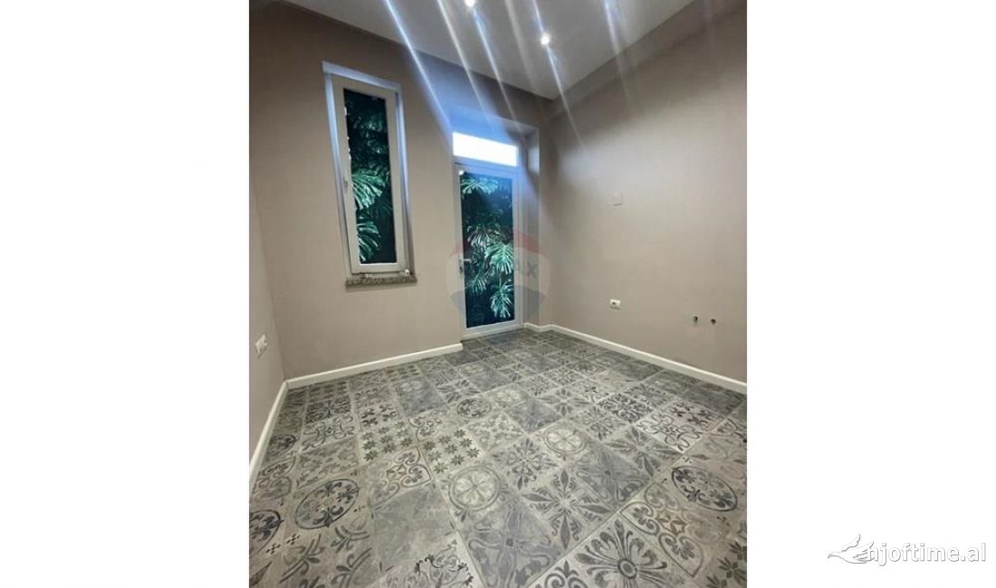 HAPESIRE ZYRE PER QIRA PRANE STADIUMIT DINAMO