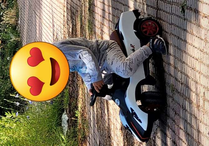 Veshje dhe Aksesor per Femije ne Tirane - 1,500 Leke