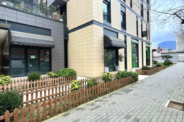 Qera , Ambjent Biznesi , Rruga Panorama , Tirane