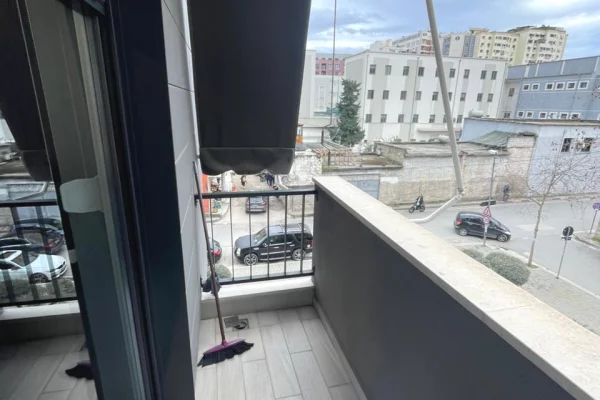 Qera , Ambjent Biznesi , Rruga Panorama , Tirane