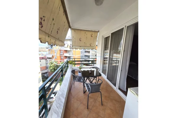 Shtepi me qera Apartament ne Tirane, 2+1, Mobilimi E mobiluar, Pagesa 1,100  Euro.