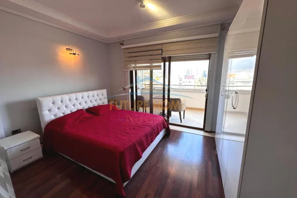 Shtepi ne shitje Apartament ne Tirane, 2+1, Mobilimi E mobiluar, Pagesa 350,000  Euro.