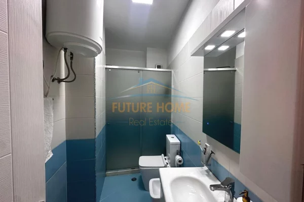 Shtepi ne shitje Apartament ne Tirane, 3+1, Mobilimi E mobiluar, Pagesa 1,900,000  Euro.